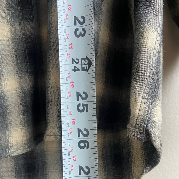 Vintage plaid boyfriend button down checkered shirt size Medium viscose - Picture 9 of 9